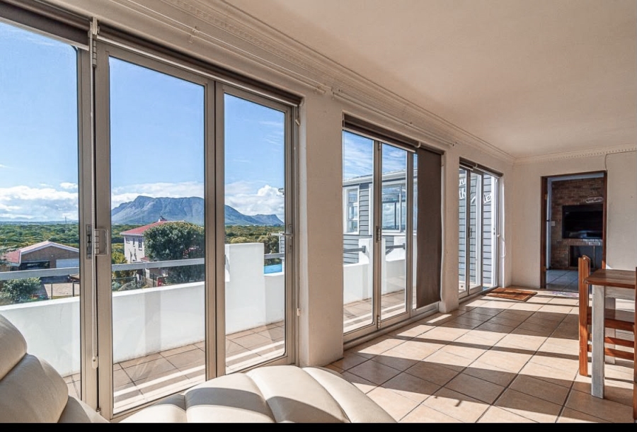 7 Bedroom Property for Sale in Kleinbaai Western Cape